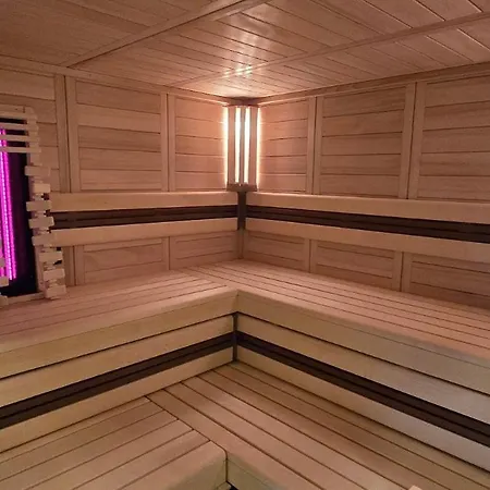 Residenz Seeblick Mit Sauna Und Fitness Im Haus * ゼリン