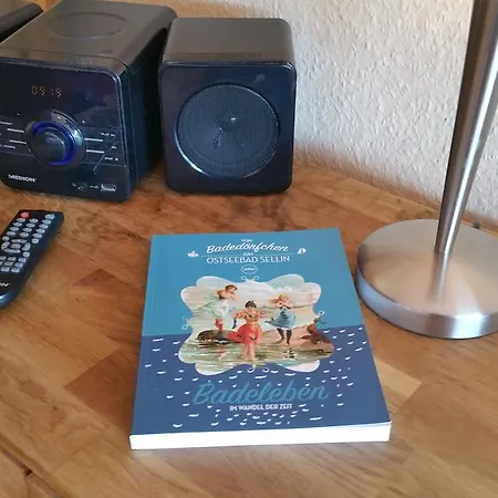 アパート Residenz Seeblick Mit Sauna Und Fitness Im Haus ゼリン